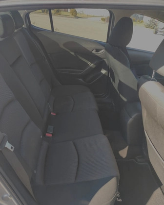 Mazda 3 cena 41900 przebieg: 170000, rok produkcji 2015 z Dobra małe 211